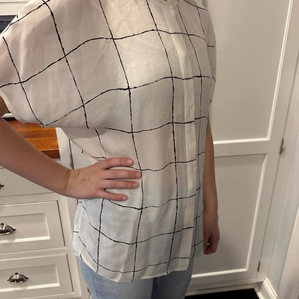Vince Cream with Black Pattern Shirt